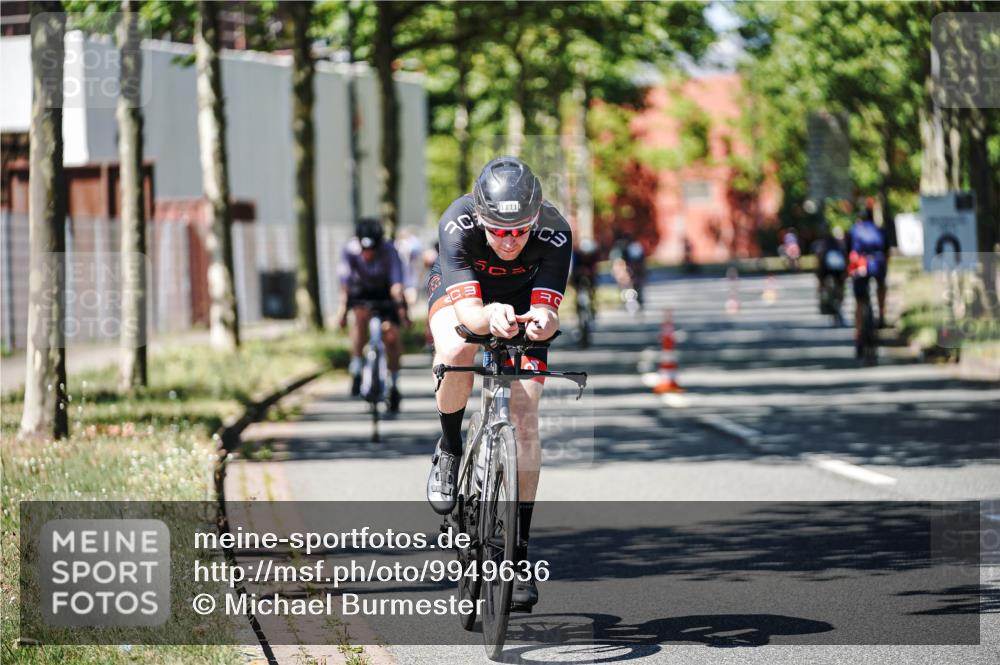 09.08.2026 - GEWOBA Citytriathlon Bremen Michael Burmester http://msf.ph/oto/9949636 09.08.2026 12:55:31 Radfahren 653, 675, 705, 872, 918, 930, 938, 948, 960, 1111, 1131, 1147 meine-sportfotos.de