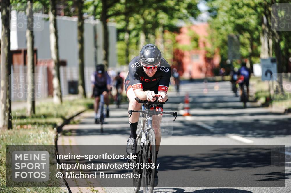 09.08.2026 - GEWOBA Citytriathlon Bremen Michael Burmester http://msf.ph/oto/9949637 09.08.2026 12:55:31 Radfahren 653, 675, 705, 872, 918, 930, 938, 948, 960, 1111, 1131, 1147 meine-sportfotos.de