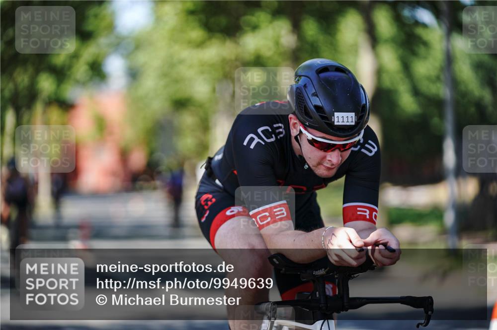 09.08.2026 - GEWOBA Citytriathlon Bremen Michael Burmester http://msf.ph/oto/9949639 09.08.2026 12:55:32 Radfahren 653, 675, 694, 705, 872, 918, 930, 938, 948, 960, 1111, 1131, 1147 meine-sportfotos.de