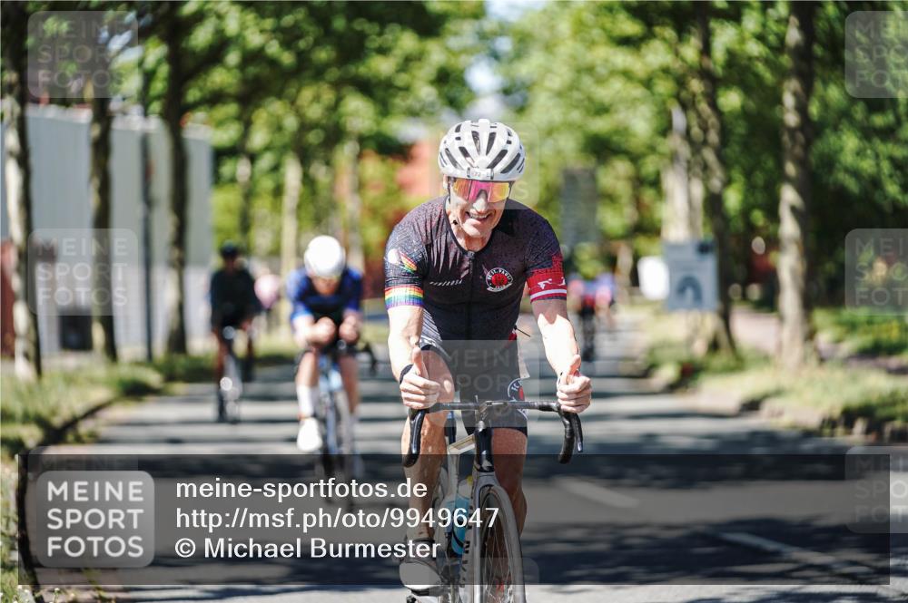 09.08.2026 - GEWOBA Citytriathlon Bremen Michael Burmester http://msf.ph/oto/9949647 09.08.2026 12:55:37 Radfahren 653, 675, 694, 872, 918, 938, 948, 960, 1111, 1131, 1147 meine-sportfotos.de