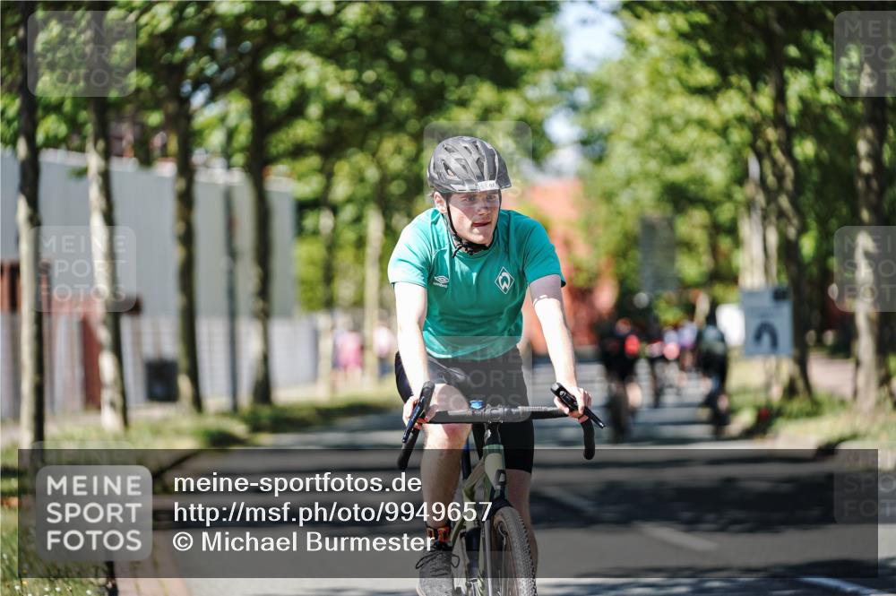 09.08.2026 - GEWOBA Citytriathlon Bremen Michael Burmester http://msf.ph/oto/9949657 09.08.2026 12:55:47 Radfahren 653, 675, 694, 783, 872, 948, 1146 meine-sportfotos.de
