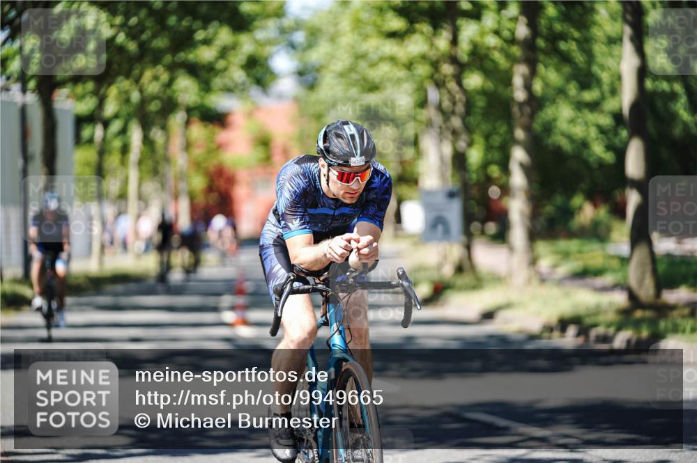 09.08.2026 - GEWOBA Citytriathlon Bremen Michael Burmester http://msf.ph/oto/9949665 09.08.2026 12:56:00 Radfahren 564, 612, 667, 763, 783, 810, 819, 897, 1005, 1156 meine-sportfotos.de