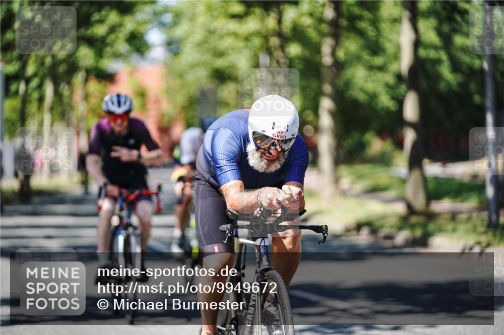 09.08.2026 - GEWOBA Citytriathlon Bremen Michael Burmester http://msf.ph/oto/9949672 09.08.2026 12:56:06 Radfahren 564, 612, 667, 763, 780, 810, 819, 897, 1005, 1126, 1156 meine-sportfotos.de