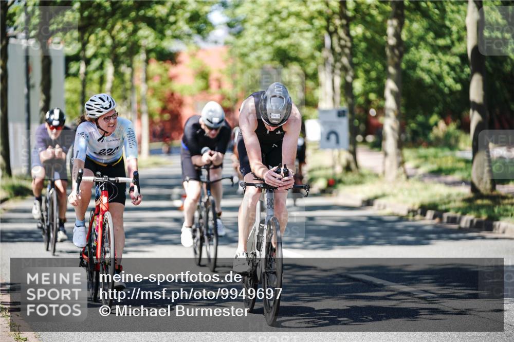 09.08.2026 - GEWOBA Citytriathlon Bremen Michael Burmester http://msf.ph/oto/9949697 09.08.2026 12:56:24 Radfahren 664, 671, 673, 759, 871, 912, 1017, 1113 meine-sportfotos.de
