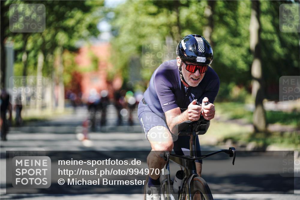 09.08.2026 - GEWOBA Citytriathlon Bremen Michael Burmester http://msf.ph/oto/9949701 09.08.2026 12:56:25 Radfahren 664, 671, 673, 759, 774, 871, 902, 912, 1017, 1113 meine-sportfotos.de