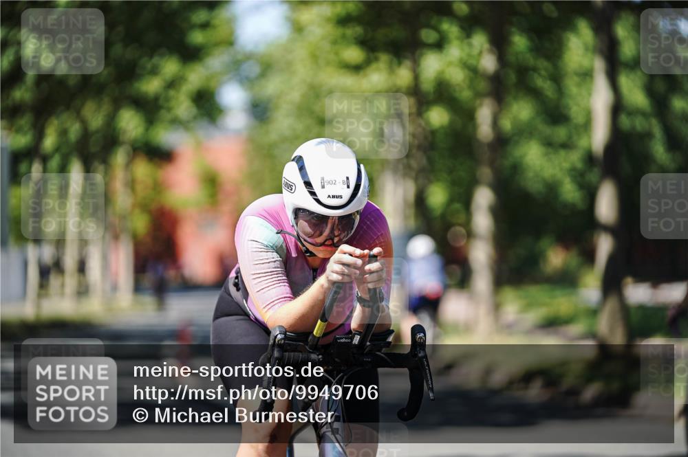 09.08.2026 - GEWOBA Citytriathlon Bremen Michael Burmester http://msf.ph/oto/9949706 09.08.2026 12:56:34 Radfahren 671, 727, 759, 761, 762, 774, 848, 871, 902, 1017, 1113 meine-sportfotos.de