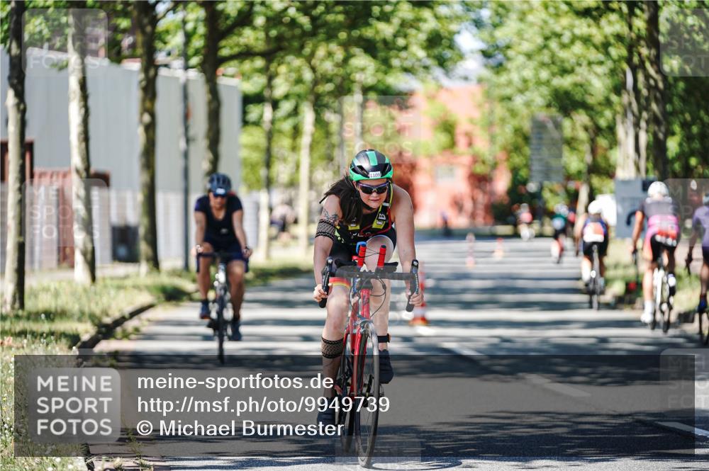09.08.2026 - GEWOBA Citytriathlon Bremen Michael Burmester http://msf.ph/oto/9949739 09.08.2026 12:57:10 Radfahren 586, 601, 637, 696, 766, 806, 844, 896, 972, 1109 meine-sportfotos.de