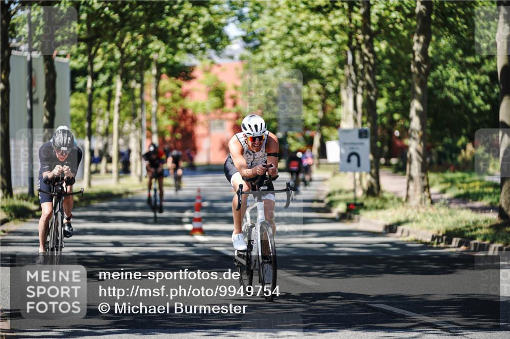 09.08.2026 - GEWOBA Citytriathlon Bremen Michael Burmester http://msf.ph/oto/9949754 09.08.2026 12:57:25 Radfahren 586, 603, 701, 702, 806, 834, 838, 858, 886, 982 meine-sportfotos.de