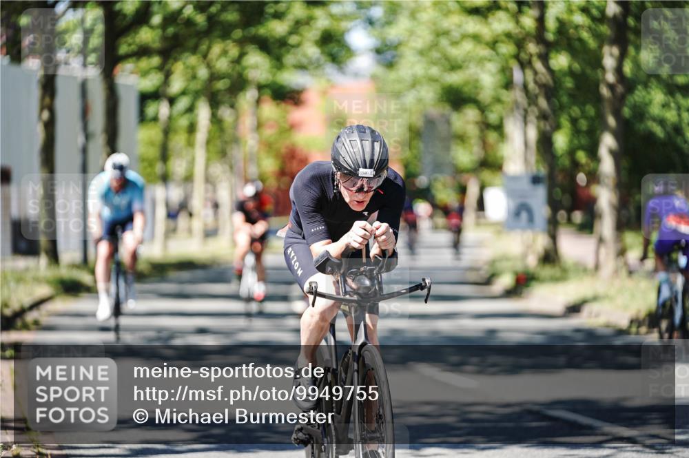 09.08.2026 - GEWOBA Citytriathlon Bremen Michael Burmester http://msf.ph/oto/9949755 09.08.2026 12:57:26 Radfahren 586, 603, 701, 702, 806, 834, 838, 858, 886, 982 meine-sportfotos.de