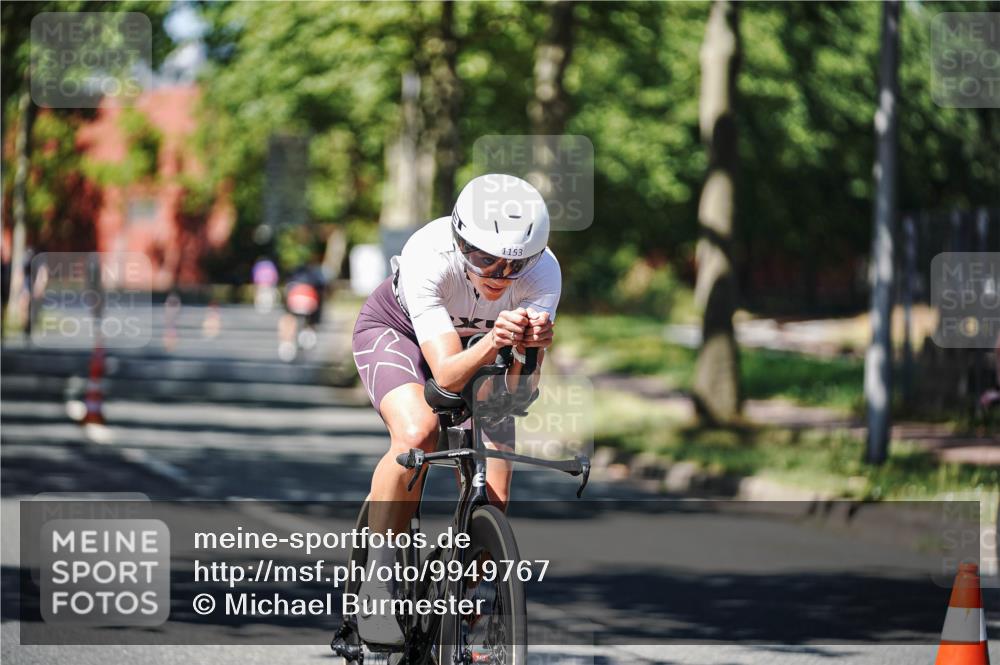 09.08.2026 - GEWOBA Citytriathlon Bremen Michael Burmester http://msf.ph/oto/9949767 09.08.2026 12:57:37 Radfahren 603, 627, 701, 702, 834, 858, 888, 982, 1153 meine-sportfotos.de