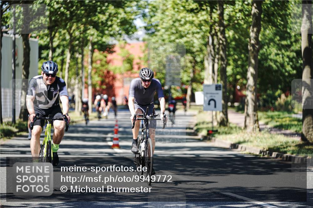 09.08.2026 - GEWOBA Citytriathlon Bremen Michael Burmester http://msf.ph/oto/9949772 09.08.2026 12:57:44 Radfahren 627, 701, 707, 888, 1136, 1153 meine-sportfotos.de