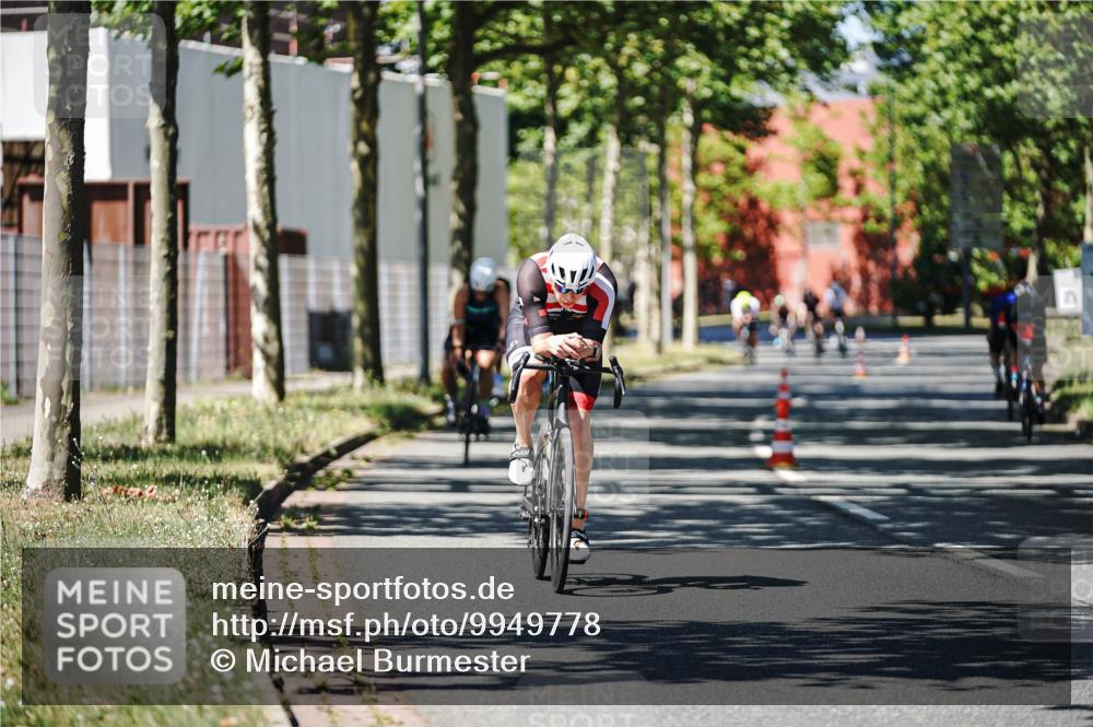 09.08.2026 - GEWOBA Citytriathlon Bremen Michael Burmester http://msf.ph/oto/9949778 09.08.2026 12:57:49 Radfahren 627, 707, 711, 809, 888, 919, 954, 1136, 1153 meine-sportfotos.de