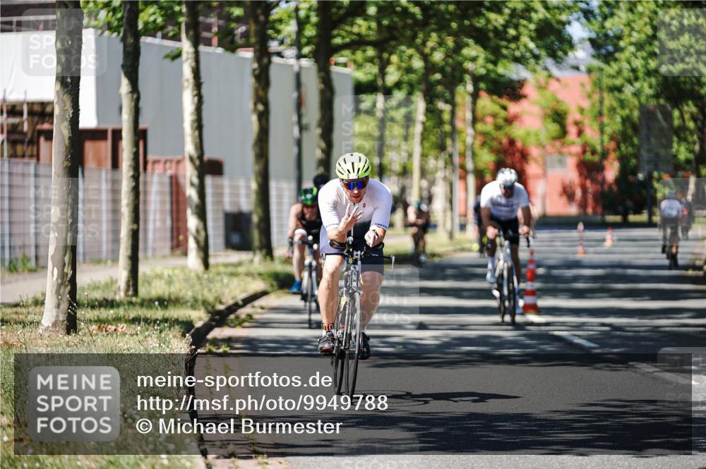 09.08.2026 - GEWOBA Citytriathlon Bremen Michael Burmester http://msf.ph/oto/9949788 09.08.2026 12:57:56 Radfahren 548, 602, 707, 711, 718, 809, 919, 931, 954, 998, 1003, 1121, 1136 meine-sportfotos.de