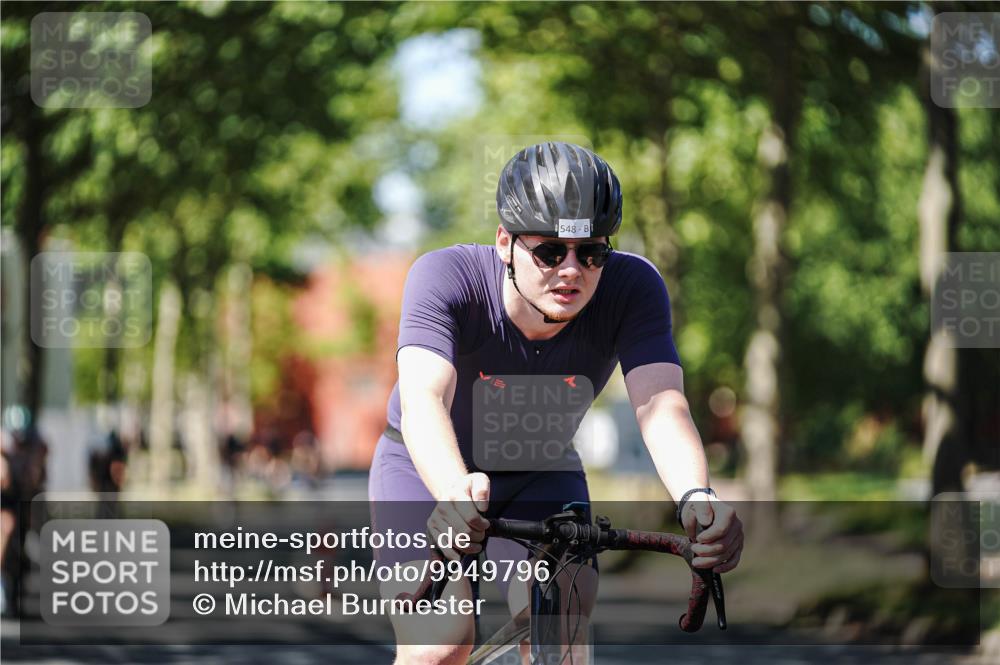 09.08.2026 - GEWOBA Citytriathlon Bremen Michael Burmester http://msf.ph/oto/9949796 09.08.2026 12:57:59 Radfahren 548, 602, 625, 711, 718, 809, 919, 931, 943, 954, 998, 1003, 1121, 1136 meine-sportfotos.de