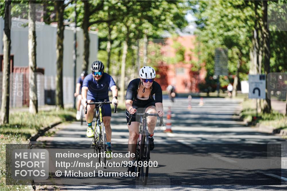 09.08.2026 - GEWOBA Citytriathlon Bremen Michael Burmester http://msf.ph/oto/9949800 09.08.2026 12:58:04 Radfahren 548, 578, 602, 625, 711, 718, 809, 919, 931, 943, 954, 976, 998, 1003, 1121, 1154 meine-sportfotos.de