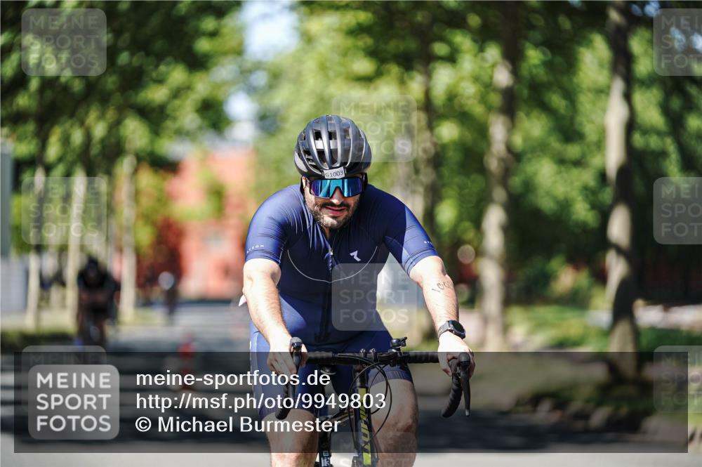 09.08.2026 - GEWOBA Citytriathlon Bremen Michael Burmester http://msf.ph/oto/9949803 09.08.2026 12:58:05 Radfahren 548, 578, 602, 625, 711, 718, 809, 919, 931, 943, 954, 976, 998, 1003, 1121, 1154 meine-sportfotos.de