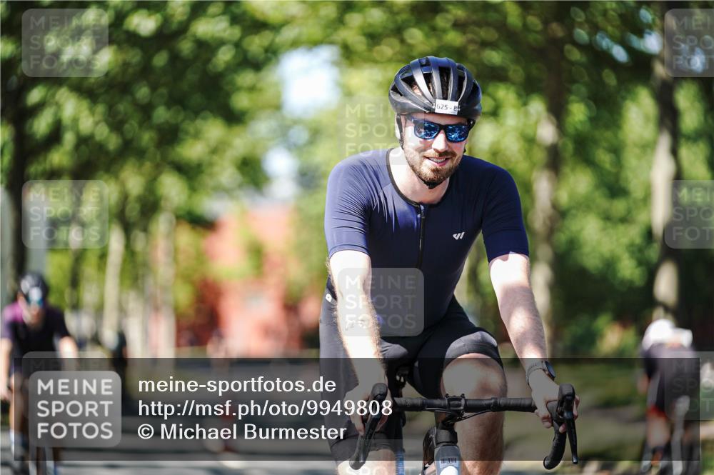09.08.2026 - GEWOBA Citytriathlon Bremen Michael Burmester http://msf.ph/oto/9949808 09.08.2026 12:58:08 Radfahren 548, 578, 602, 625, 651, 718, 931, 943, 976, 998, 1003, 1121, 1154 meine-sportfotos.de