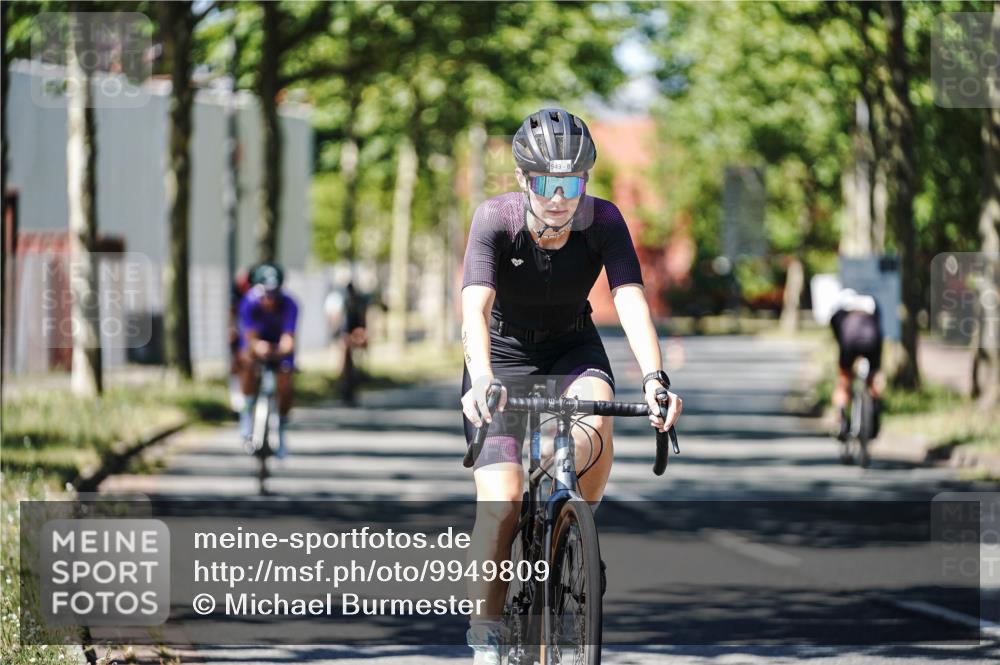 09.08.2026 - GEWOBA Citytriathlon Bremen Michael Burmester http://msf.ph/oto/9949809 09.08.2026 12:58:09 Radfahren 548, 578, 602, 625, 651, 718, 931, 943, 976, 998, 1003, 1121, 1154 meine-sportfotos.de