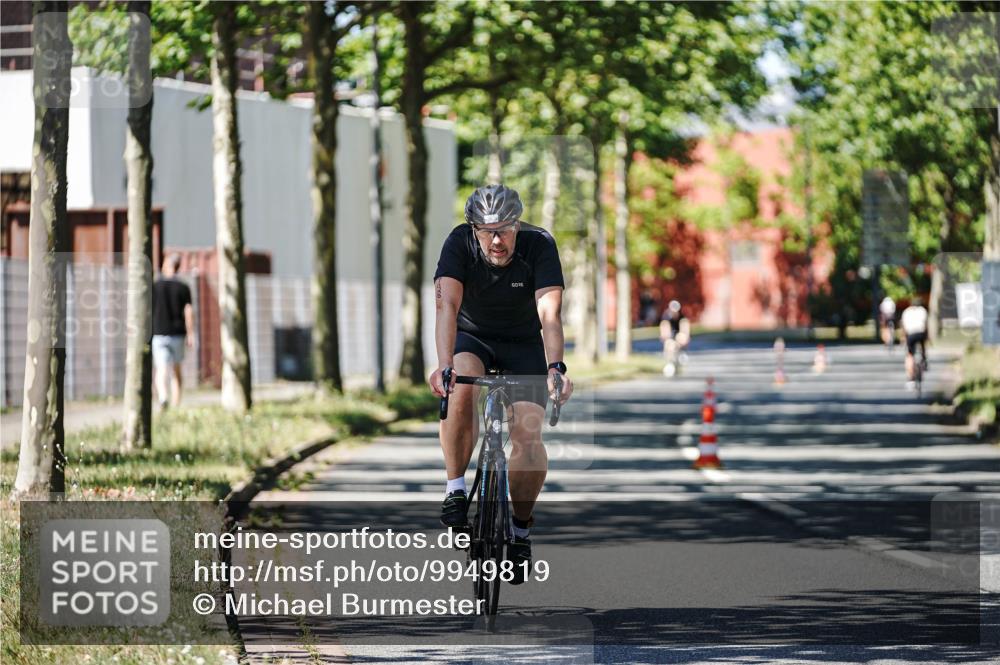 09.08.2026 - GEWOBA Citytriathlon Bremen Michael Burmester http://msf.ph/oto/9949819 09.08.2026 12:58:17 Radfahren 578, 625, 651, 796, 798, 943, 976, 1154 meine-sportfotos.de