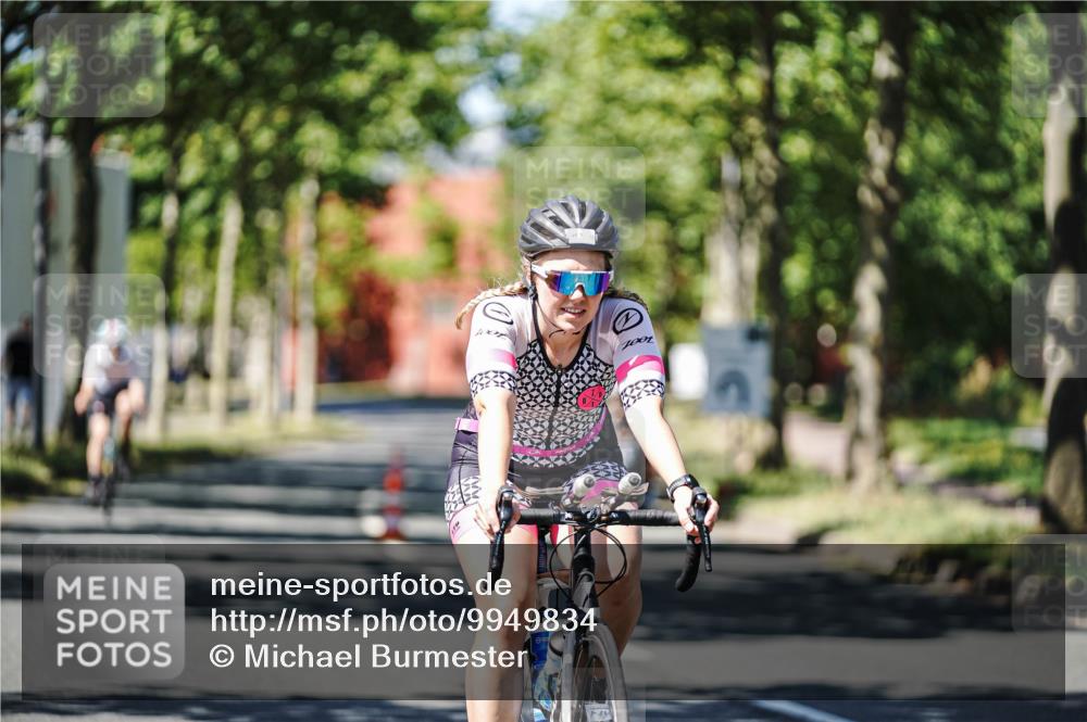 09.08.2026 - GEWOBA Citytriathlon Bremen Michael Burmester http://msf.ph/oto/9949834 09.08.2026 12:58:34 Radfahren 796, 876, 953, 968, 1132 meine-sportfotos.de