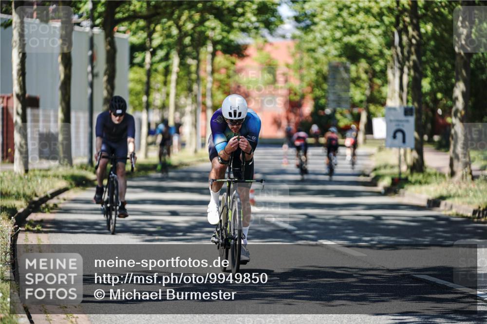 09.08.2026 - GEWOBA Citytriathlon Bremen Michael Burmester http://msf.ph/oto/9949850 09.08.2026 12:59:09 Radfahren 588, 656, 672, 732, 1148 meine-sportfotos.de