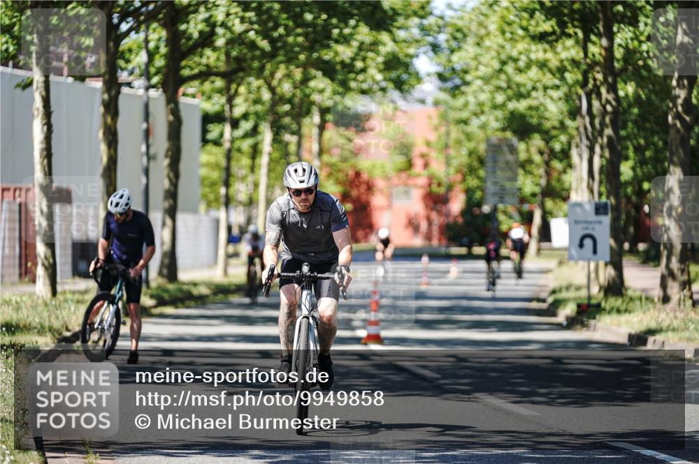 09.08.2026 - GEWOBA Citytriathlon Bremen Michael Burmester http://msf.ph/oto/9949858 09.08.2026 12:59:23 Radfahren 635, 693, 732, 805, 1115 meine-sportfotos.de