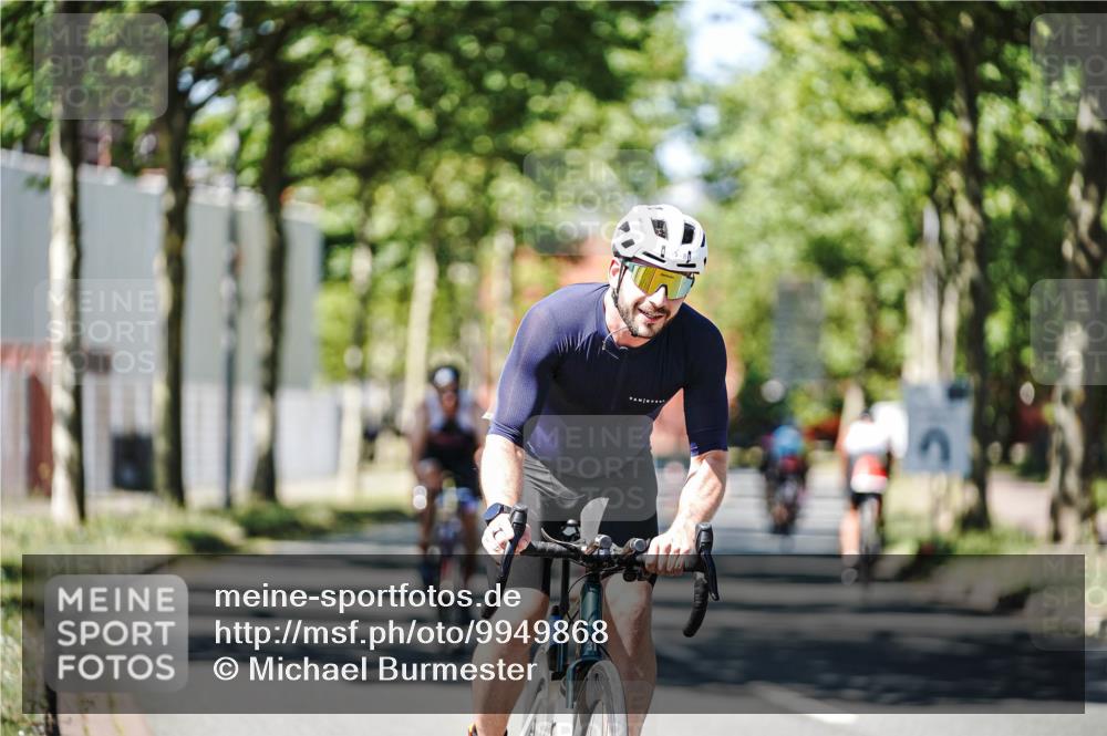 09.08.2026 - GEWOBA Citytriathlon Bremen Michael Burmester http://msf.ph/oto/9949868 09.08.2026 12:59:40 Radfahren 635, 658, 712, 800, 817, 923 meine-sportfotos.de