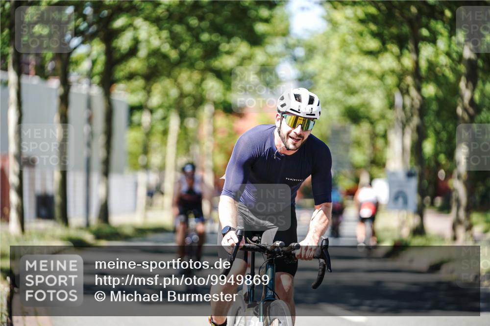09.08.2026 - GEWOBA Citytriathlon Bremen Michael Burmester http://msf.ph/oto/9949869 09.08.2026 12:59:40 Radfahren 635, 658, 712, 800, 817, 923 meine-sportfotos.de