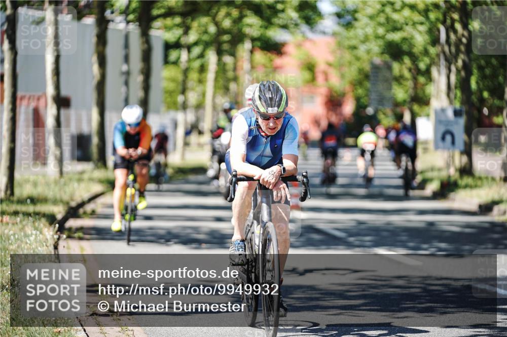 09.08.2026 - GEWOBA Citytriathlon Bremen Michael Burmester http://msf.ph/oto/9949932 09.08.2026 13:00:39 Radfahren 621, 633, 649, 700, 720, 870, 915, 933, 940, 989, 1104, 1123 meine-sportfotos.de