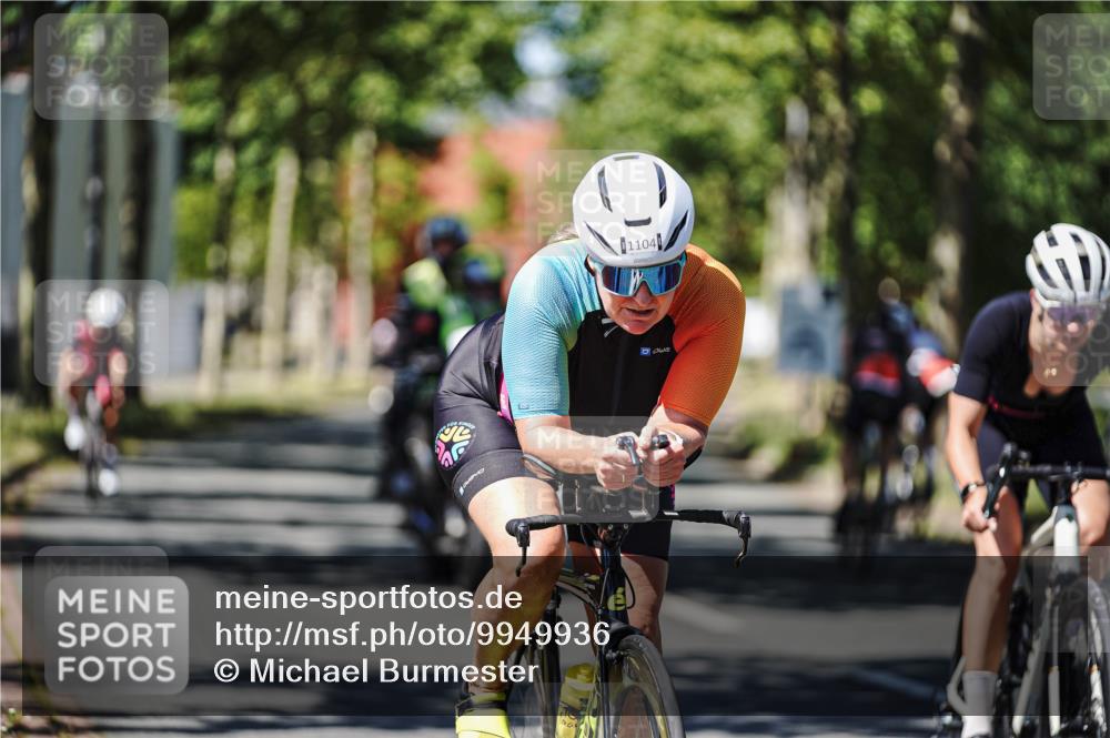 09.08.2026 - GEWOBA Citytriathlon Bremen Michael Burmester http://msf.ph/oto/9949936 09.08.2026 13:00:40 Radfahren 621, 633, 649, 700, 720, 870, 915, 933, 940, 989, 1104, 1123 meine-sportfotos.de