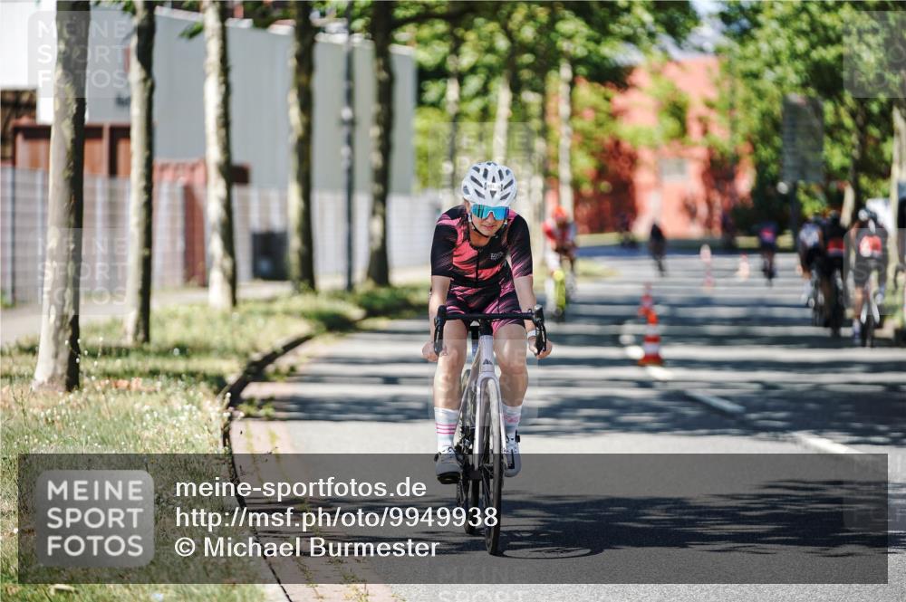 09.08.2026 - GEWOBA Citytriathlon Bremen Michael Burmester http://msf.ph/oto/9949938 09.08.2026 13:00:43 Radfahren 621, 633, 649, 700, 720, 870, 915, 933, 940, 989, 1004, 1104, 1107, 1123 meine-sportfotos.de