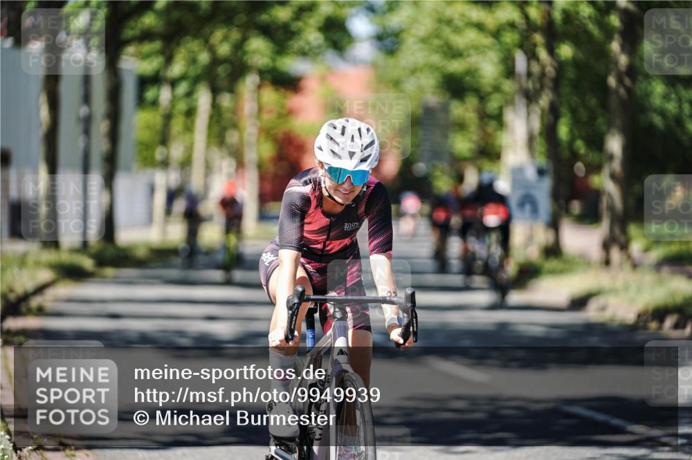 09.08.2026 - GEWOBA Citytriathlon Bremen Michael Burmester http://msf.ph/oto/9949939 09.08.2026 13:00:43 Radfahren 621, 633, 649, 700, 720, 870, 915, 933, 940, 989, 1004, 1104, 1107, 1123 meine-sportfotos.de