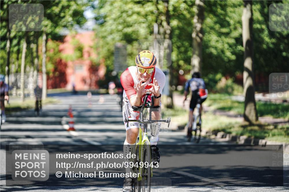 09.08.2026 - GEWOBA Citytriathlon Bremen Michael Burmester http://msf.ph/oto/9949943 09.08.2026 13:00:46 Radfahren 633, 649, 700, 720, 870, 933, 940, 989, 1004, 1104, 1107, 1123 meine-sportfotos.de