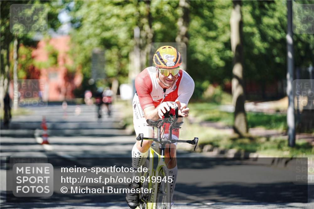 09.08.2026 - GEWOBA Citytriathlon Bremen Michael Burmester http://msf.ph/oto/9949945 09.08.2026 13:00:46 Radfahren 633, 649, 700, 720, 870, 933, 940, 989, 1004, 1104, 1107, 1123 meine-sportfotos.de