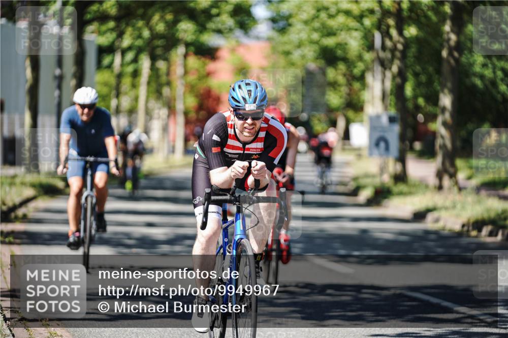 09.08.2026 - GEWOBA Citytriathlon Bremen Michael Burmester http://msf.ph/oto/9949967 09.08.2026 13:01:10 Radfahren 558, 643, 644, 782, 785, 797, 843, 944 meine-sportfotos.de