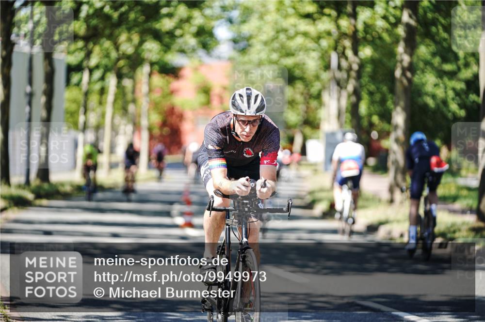 09.08.2026 - GEWOBA Citytriathlon Bremen Michael Burmester http://msf.ph/oto/9949973 09.08.2026 13:01:14 Radfahren 551, 556, 558, 643, 644, 782, 785, 797, 801, 843, 854, 1140 meine-sportfotos.de