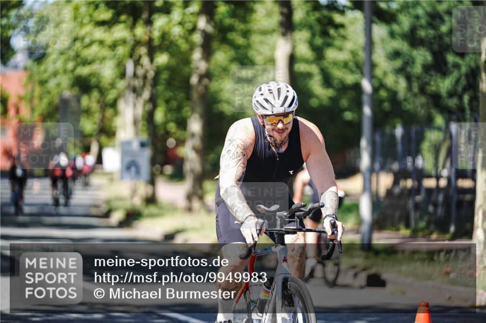 09.08.2026 - GEWOBA Citytriathlon Bremen Michael Burmester http://msf.ph/oto/9949983 09.08.2026 13:01:24 Radfahren 551, 556, 666, 714, 797, 801, 854, 859, 862, 878, 1140 meine-sportfotos.de