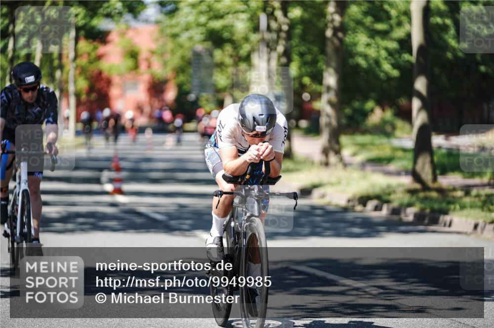 09.08.2026 - GEWOBA Citytriathlon Bremen Michael Burmester http://msf.ph/oto/9949985 09.08.2026 13:01:29 Radfahren 551, 556, 666, 669, 714, 801, 854, 859, 862, 878, 991, 1140 meine-sportfotos.de