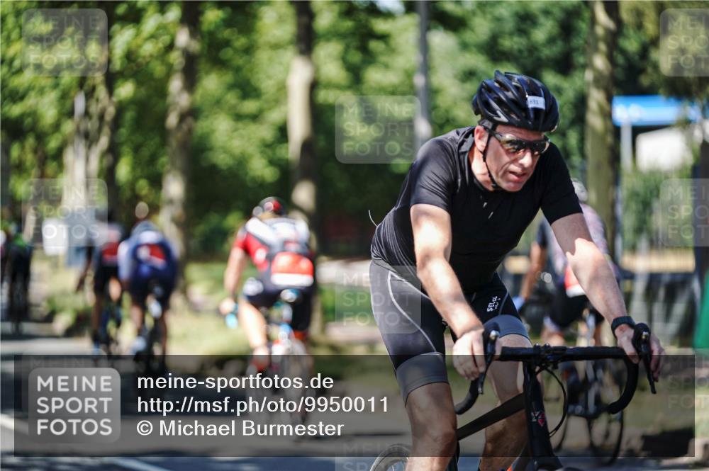 09.08.2026 - GEWOBA Citytriathlon Bremen Michael Burmester http://msf.ph/oto/9950011 09.08.2026 13:01:47 Radfahren 587, 631, 690, 729, 746, 764, 775, 831, 991, 1014, 1120 meine-sportfotos.de