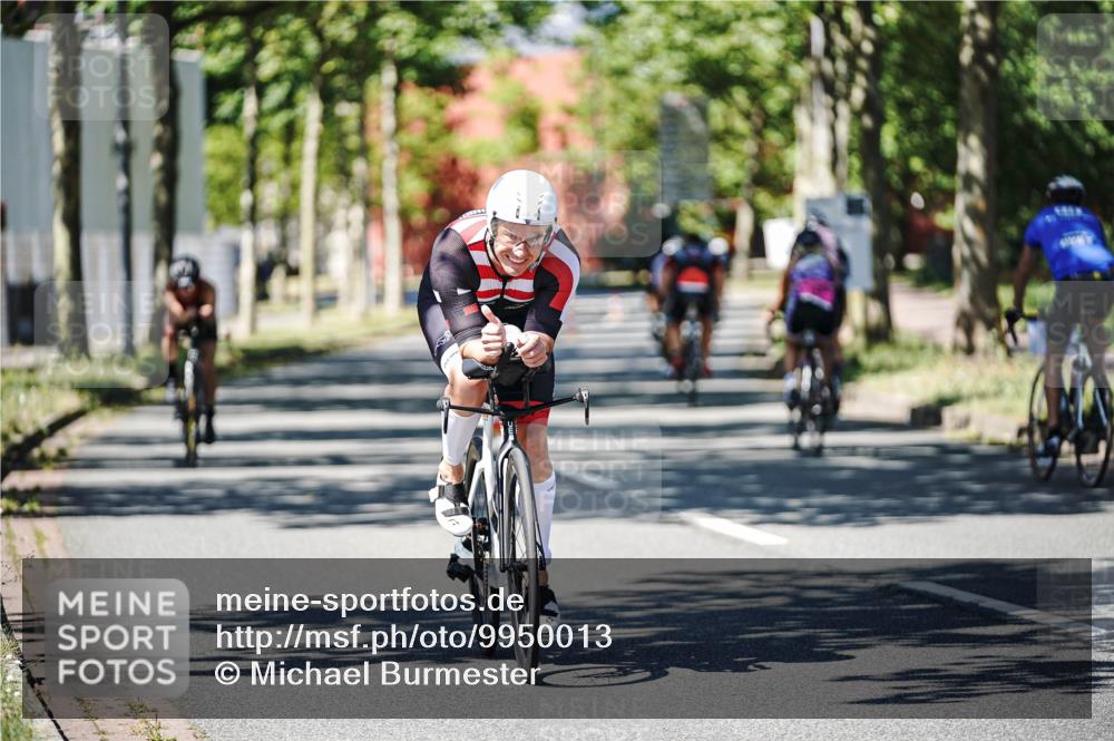 09.08.2026 - GEWOBA Citytriathlon Bremen Michael Burmester http://msf.ph/oto/9950013 09.08.2026 13:01:50 Radfahren 587, 631, 690, 729, 746, 764, 775, 813, 831, 889, 1014, 1120, 1125 meine-sportfotos.de
