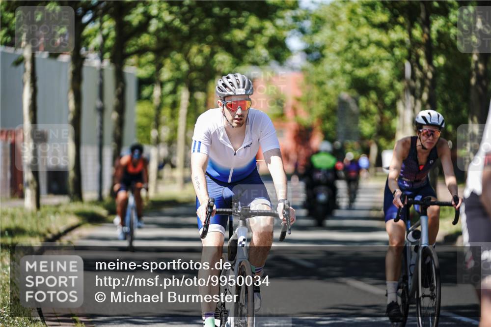 09.08.2026 - GEWOBA Citytriathlon Bremen Michael Burmester http://msf.ph/oto/9950034 09.08.2026 13:02:04 Radfahren 546, 610, 629, 731, 813, 887, 889, 890, 957, 1125 meine-sportfotos.de