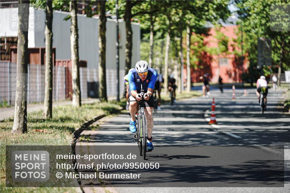 09.08.2026 - GEWOBA Citytriathlon Bremen Michael Burmester http://msf.ph/oto/9950050 09.08.2026 13:02:24 Radfahren 614, 632, 676, 723, 791, 890, 966, 1011 meine-sportfotos.de