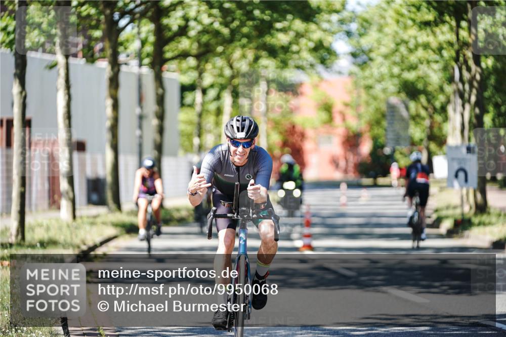 09.08.2026 - GEWOBA Citytriathlon Bremen Michael Burmester http://msf.ph/oto/9950068 09.08.2026 13:02:35 Radfahren 607, 614, 632, 691, 723, 791, 873, 966, 1007, 1011, 1020 meine-sportfotos.de