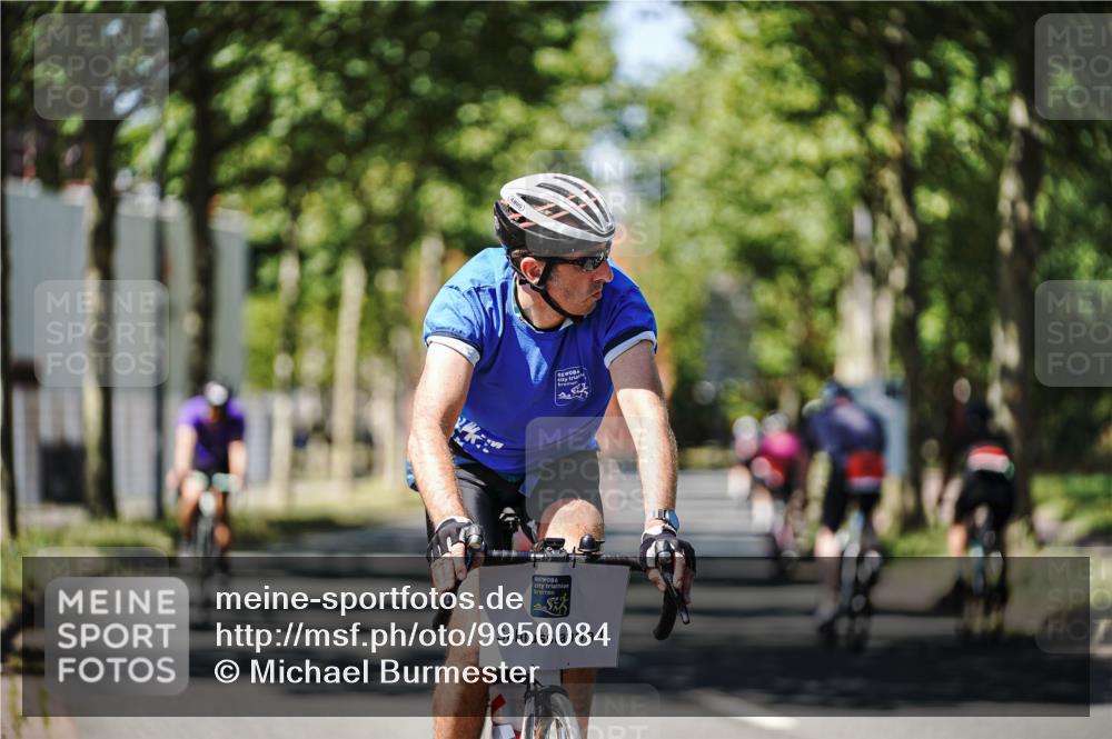 09.08.2026 - GEWOBA Citytriathlon Bremen Michael Burmester http://msf.ph/oto/9950084 09.08.2026 13:02:41 Radfahren 549, 607, 614, 654, 691, 723, 791, 873, 1007, 1020 meine-sportfotos.de