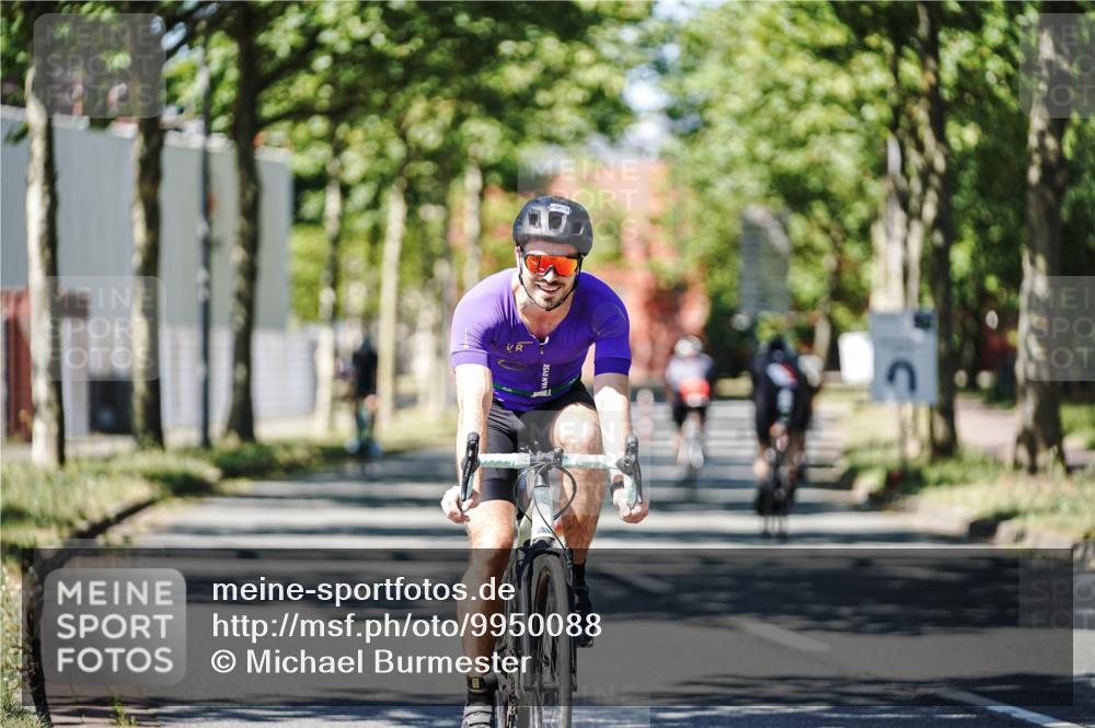 09.08.2026 - GEWOBA Citytriathlon Bremen Michael Burmester http://msf.ph/oto/9950088 09.08.2026 13:02:43 Radfahren 549, 607, 614, 654, 691, 791, 873, 1007, 1020 meine-sportfotos.de