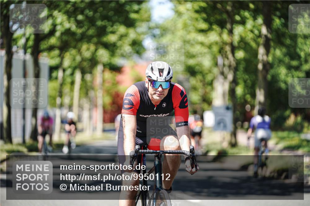 09.08.2026 - GEWOBA Citytriathlon Bremen Michael Burmester http://msf.ph/oto/9950112 09.08.2026 13:03:14 Radfahren 768, 779, 898, 985, 1102 meine-sportfotos.de