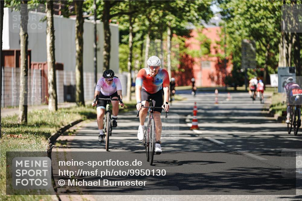 09.08.2026 - GEWOBA Citytriathlon Bremen Michael Burmester http://msf.ph/oto/9950130 09.08.2026 13:03:33 Radfahren 575, 591, 616, 703, 735, 768, 793, 835, 885, 945, 1106 meine-sportfotos.de