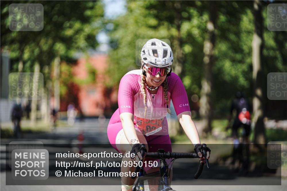 09.08.2026 - GEWOBA Citytriathlon Bremen Michael Burmester http://msf.ph/oto/9950150 09.08.2026 13:03:50 Radfahren 575, 646, 698, 721, 769, 793, 828, 835, 842, 891, 974, 1122, 1157 meine-sportfotos.de
