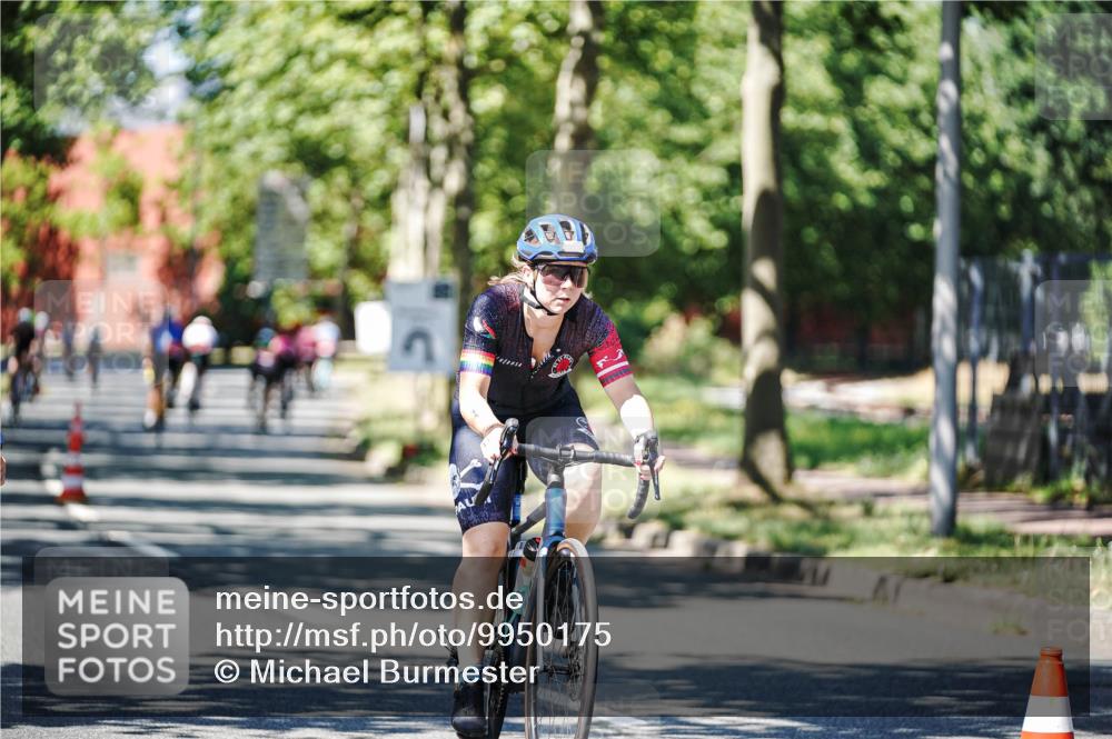 09.08.2026 - GEWOBA Citytriathlon Bremen Michael Burmester http://msf.ph/oto/9950175 09.08.2026 13:04:19 Radfahren 630, 662, 853, 881, 883, 936, 941, 955, 997, 1001 meine-sportfotos.de