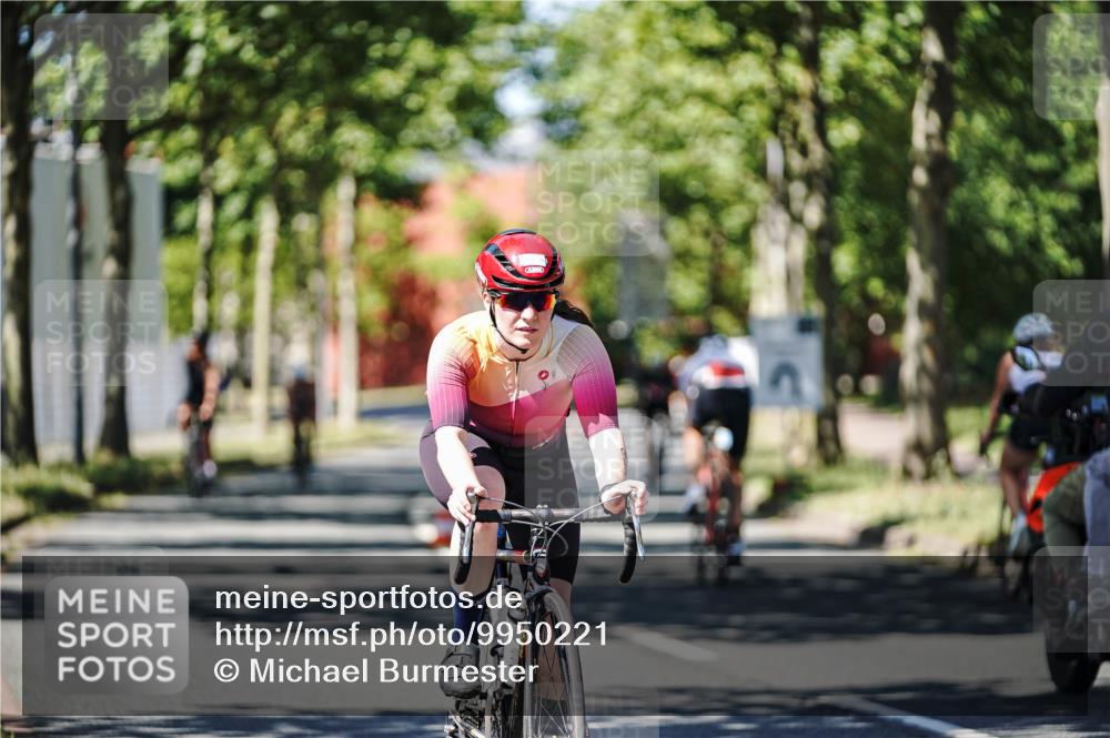 09.08.2026 - GEWOBA Citytriathlon Bremen Michael Burmester http://msf.ph/oto/9950221 09.08.2026 13:05:02 Radfahren 652, 738, 747, 773, 777, 908, 917, 922 meine-sportfotos.de